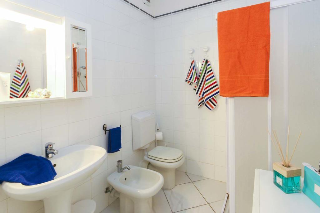 Il Porto Trilocale Nr.7 Appartement Porto Azzurro Buitenkant foto
